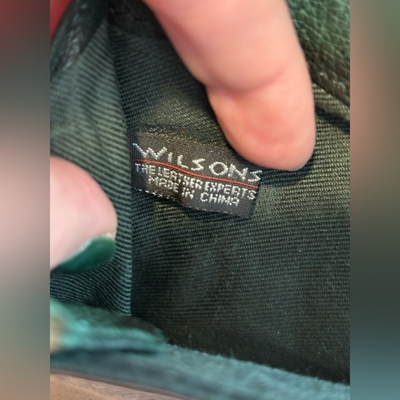 Vintage Wilson’s leather Forrest green wallet with keyring. - Picture 7 of 14